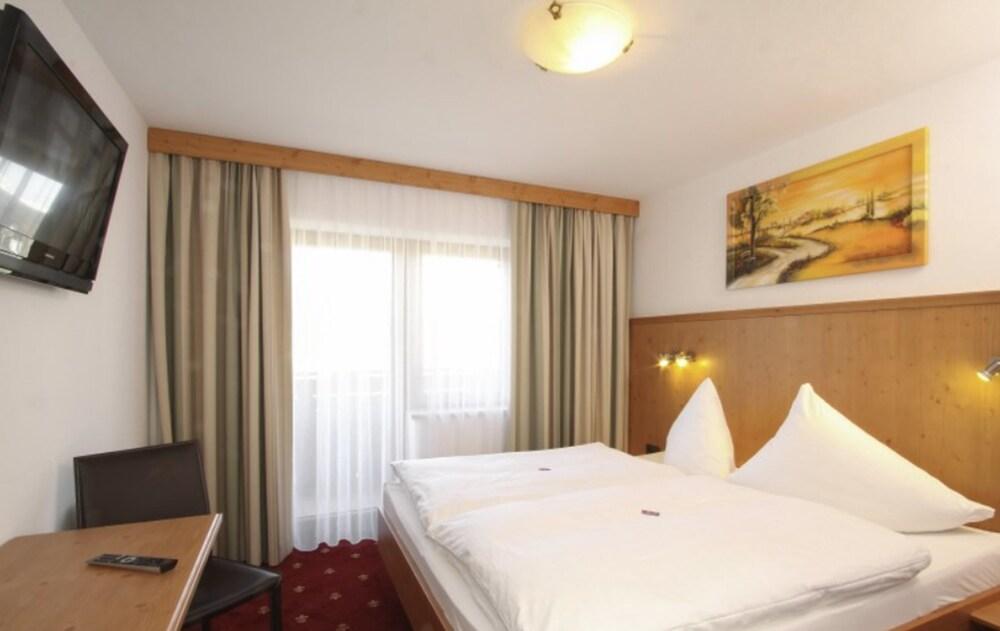 Hotel Neuwirt Mieming Dış mekan fotoğraf