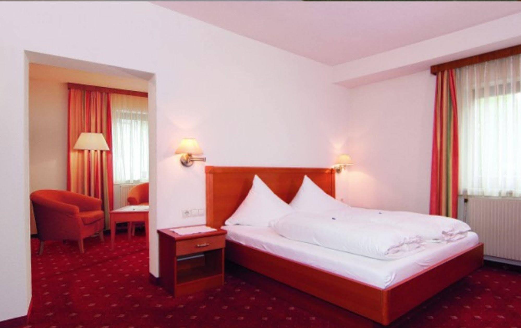Hotel Neuwirt Mieming Dış mekan fotoğraf