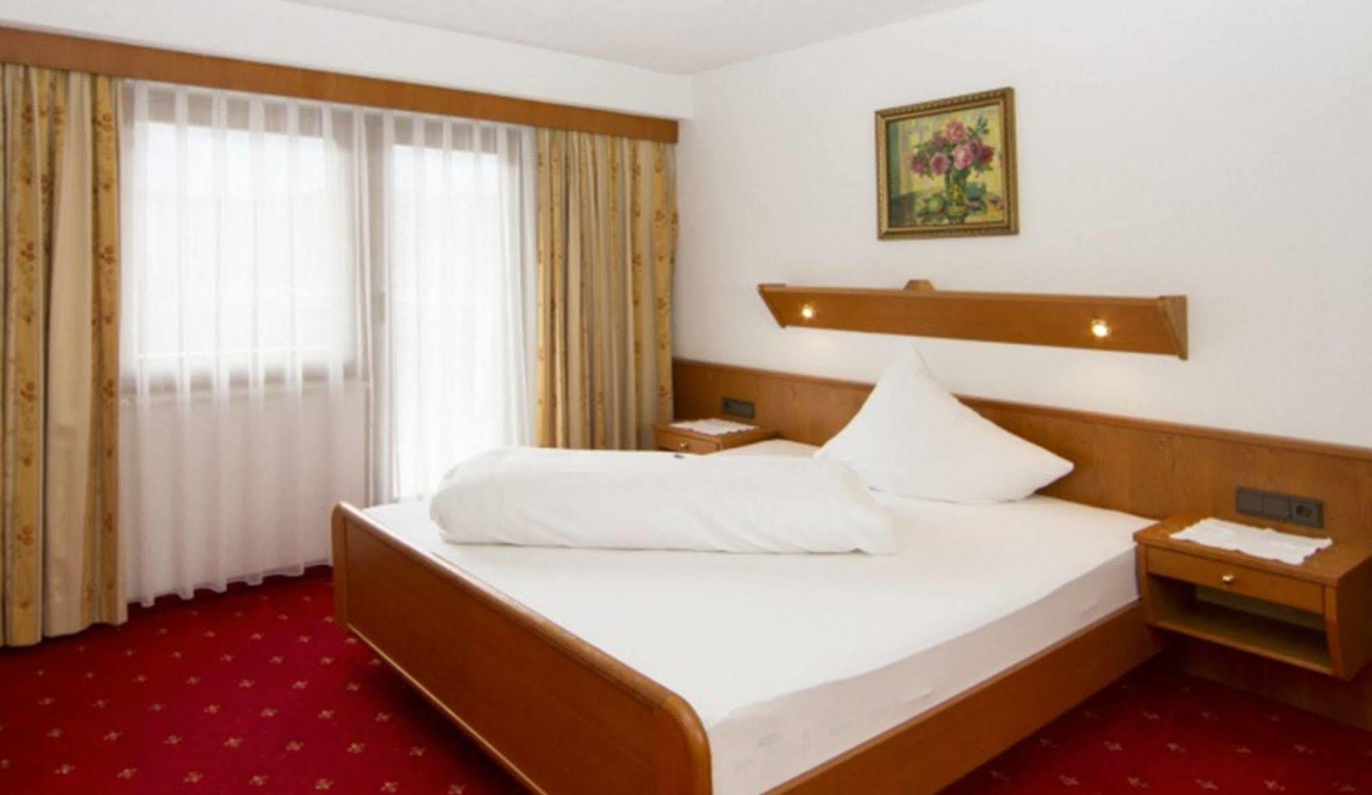 Hotel Neuwirt Mieming Dış mekan fotoğraf