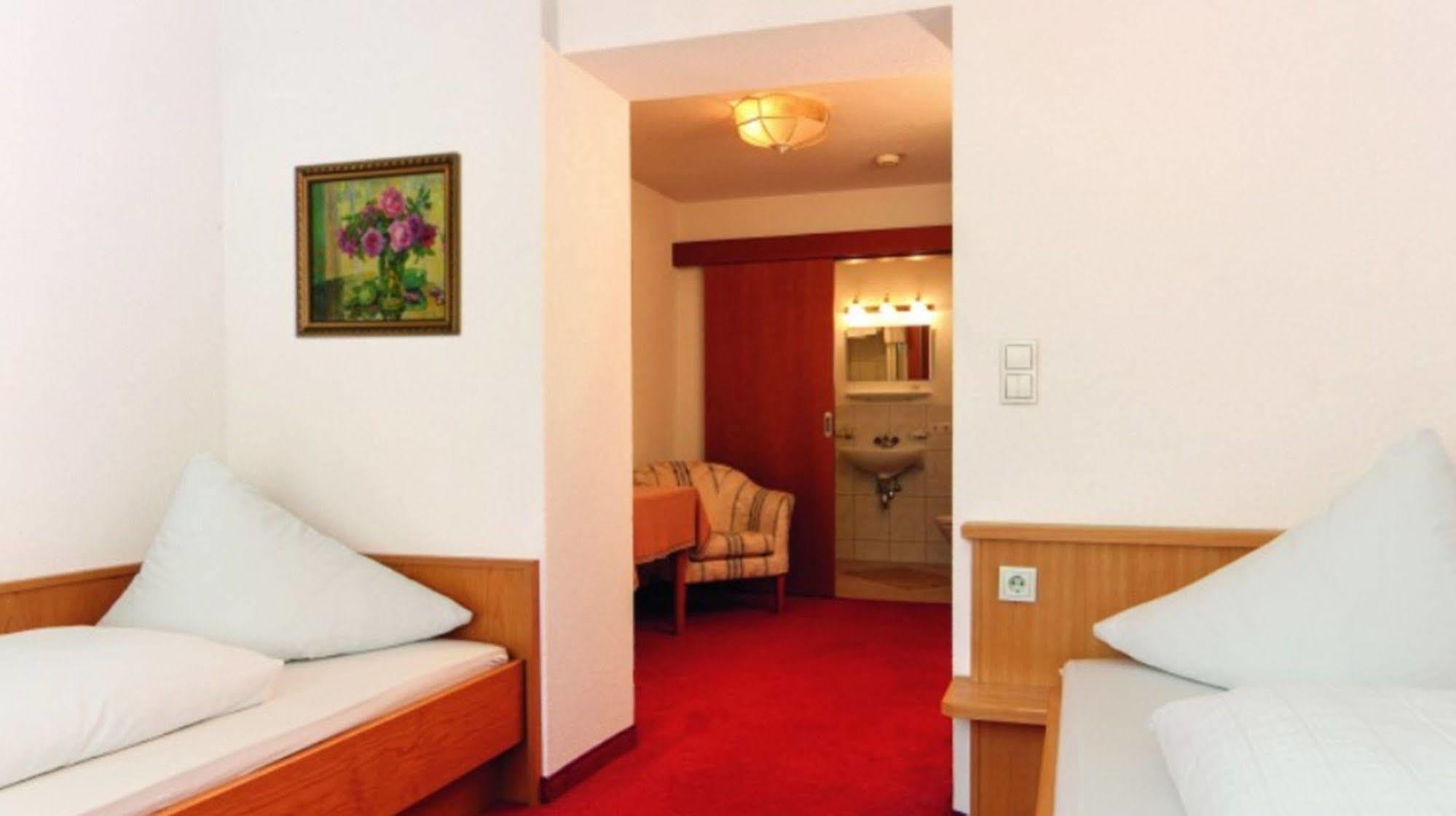 Hotel Neuwirt Mieming Dış mekan fotoğraf